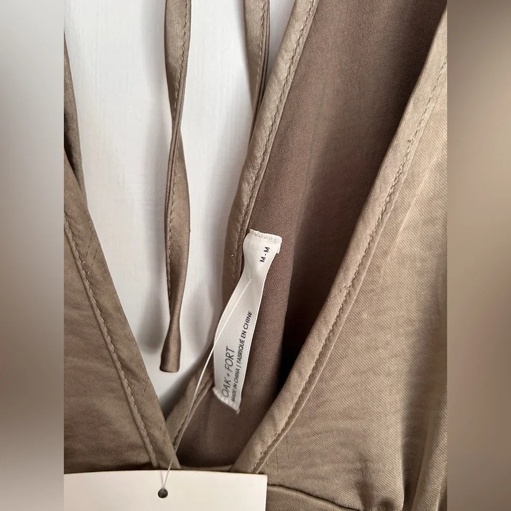 BNWT Oak & Fort Satin Butterfly Dress in Gold/Brown Size M - Picture 4 of 10